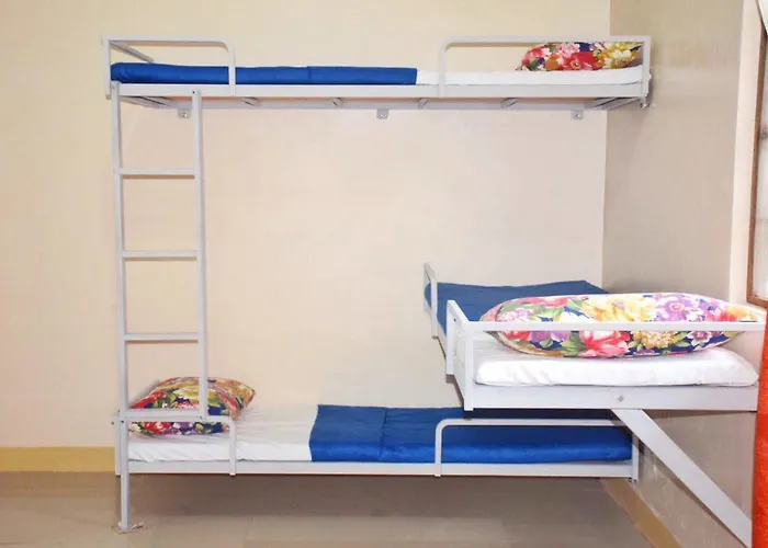Quetzal B&b, Marikina Bed & Breakfast